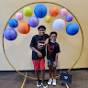 Meet your Posher, Alicia